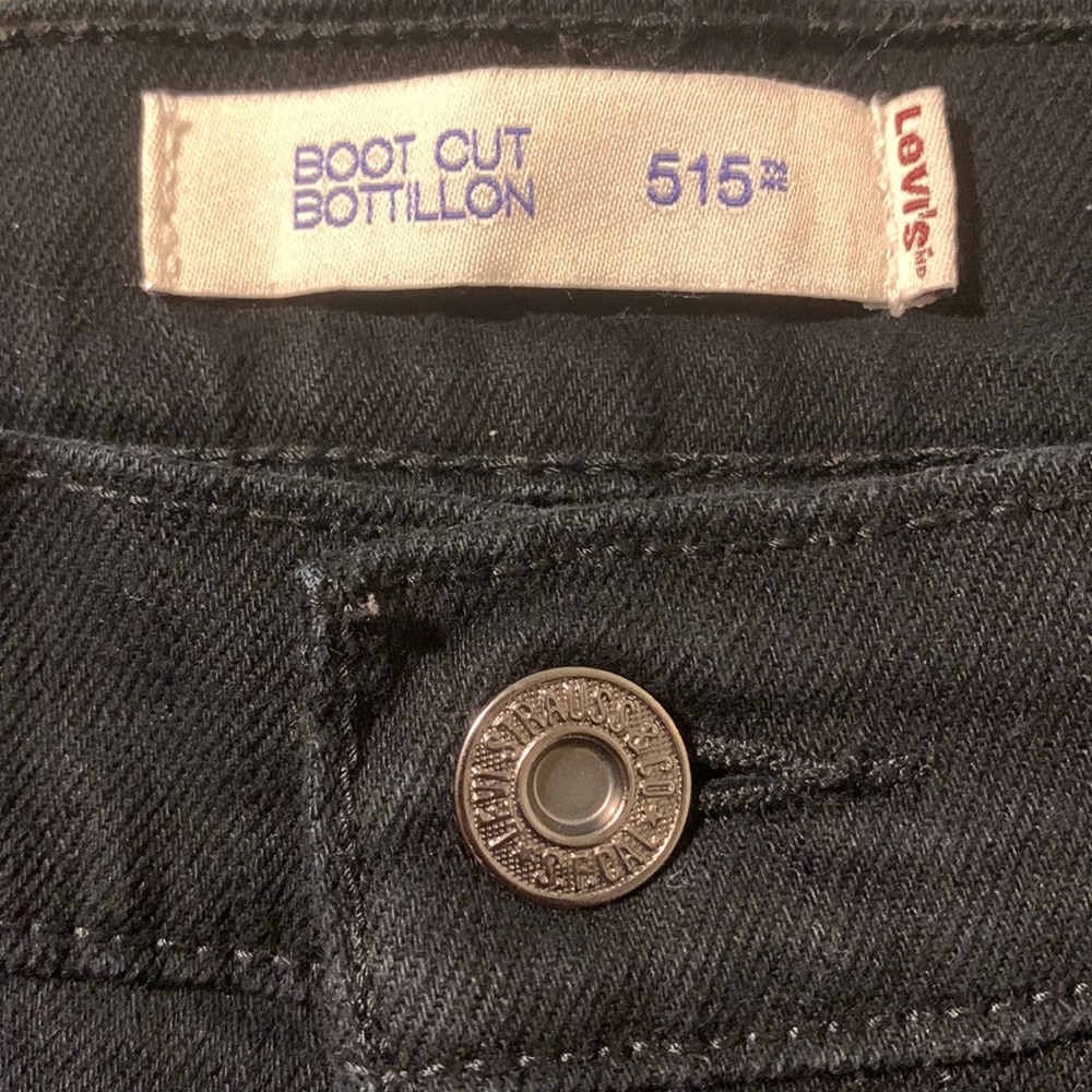 Boot cut Levi’s 515